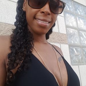 Meet your Posher, Briana